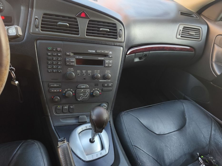 Vendo Volvo v70 D5