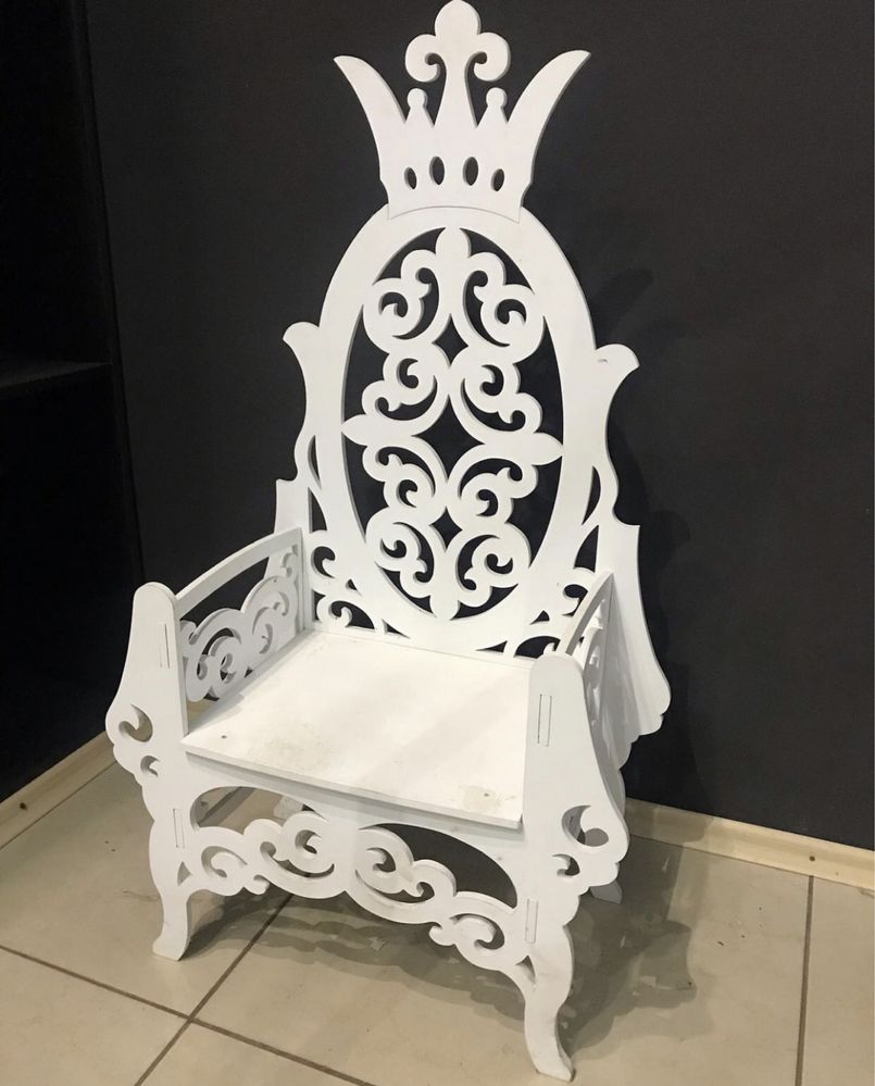 Крісло для принцеси