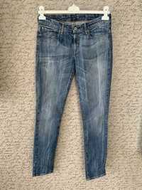 Levis śliczne spodnie jeansowe rurki 30/34