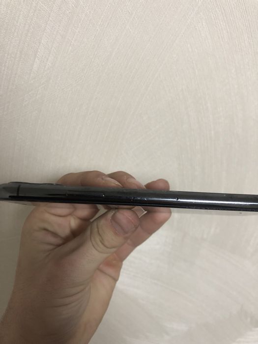 Продам iPhone 11 Pro 256GB Icloud lock