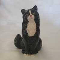 Royal Doulton Perski czarno-bialy kot