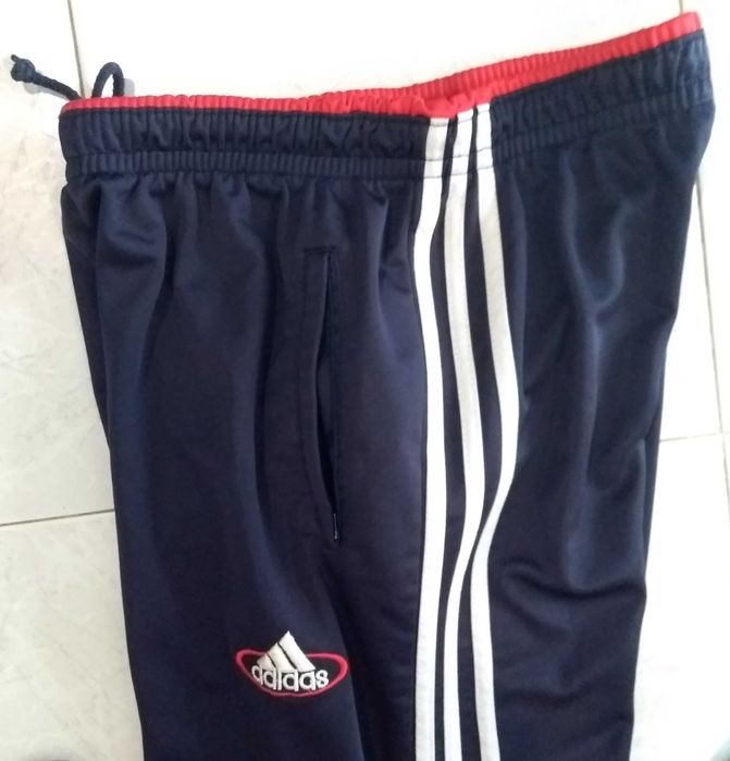 Calças desportivas Adidas e Nike
