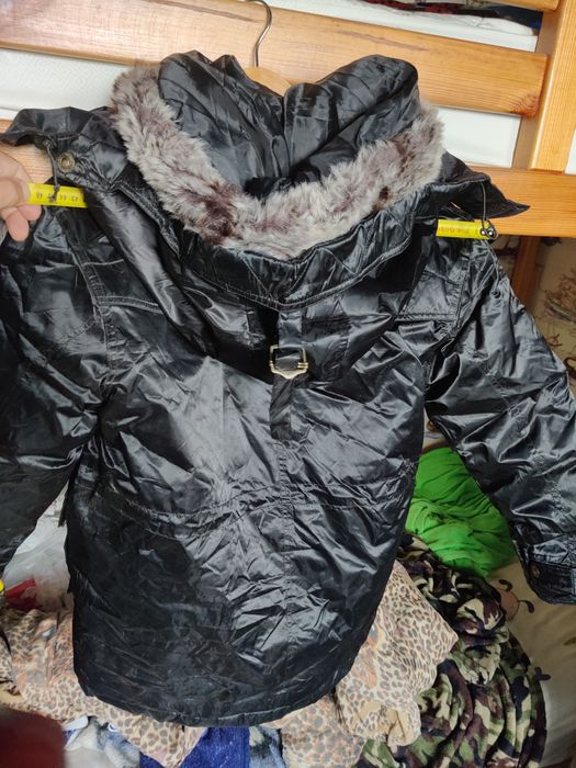 Продам курка теплая зимняя с подкладкой Китай