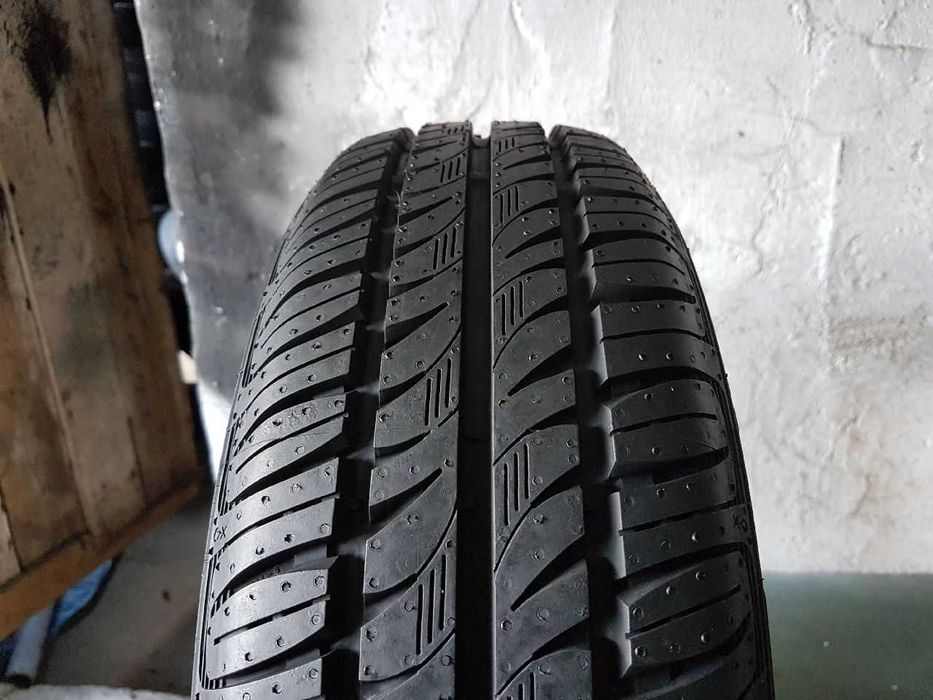 Opona Jak Nowa Demo letnia 175/65R14 8,5mm Semperit Comfort-Life 2
