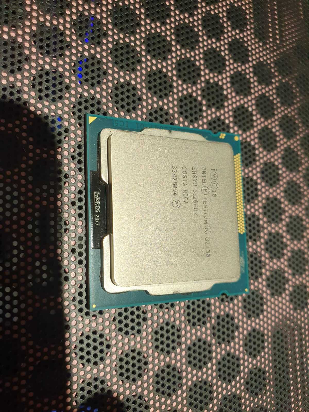 Процесор Intel Pentium G2130 3,20 GHz/3 MB кеш/HD Graphics 3Gen/s1155