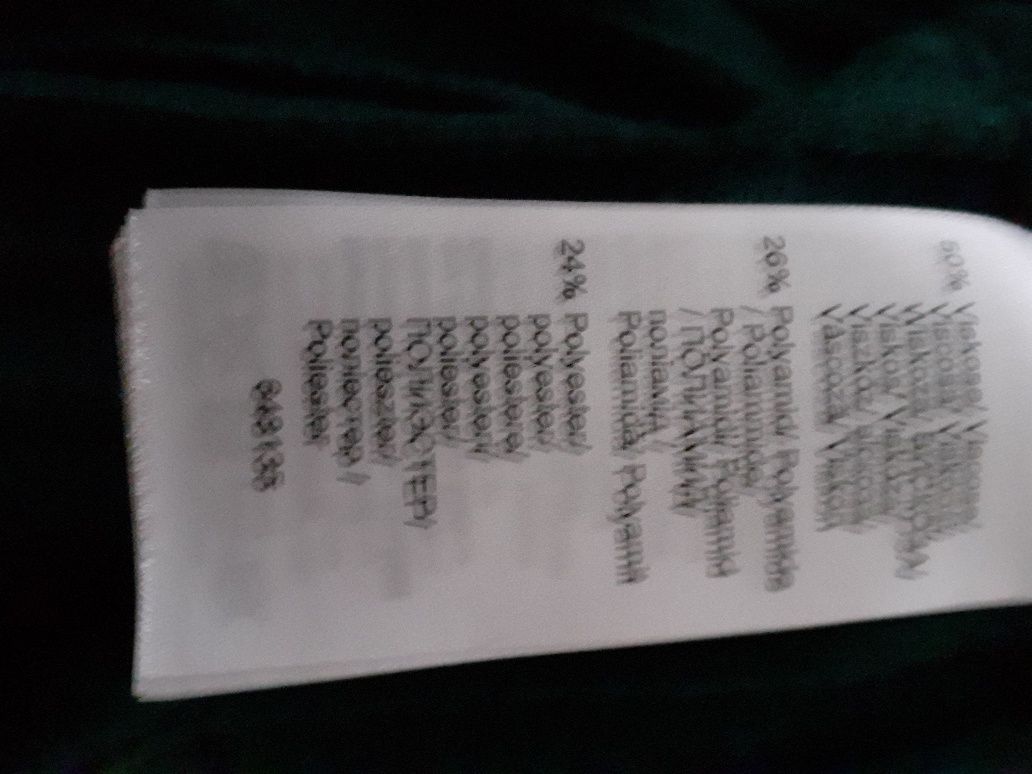 Ciemnozielona dzianinowa spódnica roz.44