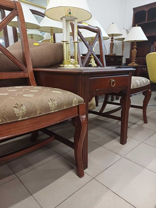 Stoliki nocne firmy Drexel