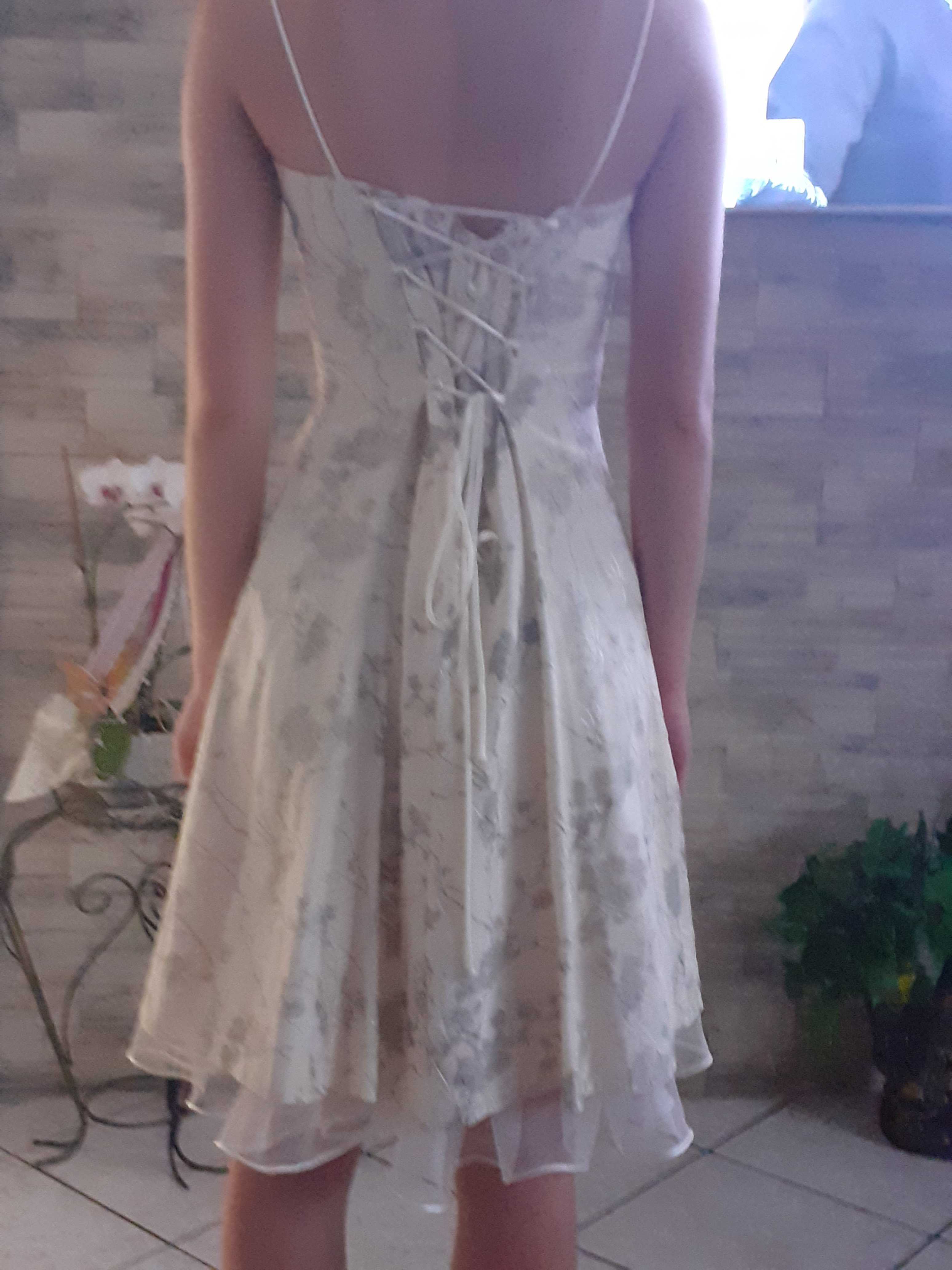 elegancka sukienka na imprezy