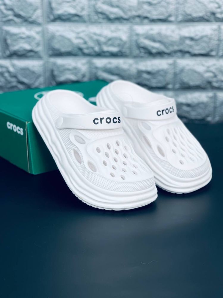 Мужские шлепанцы белые Crocs Сабо кроксы тапочки шлепки Все размеры