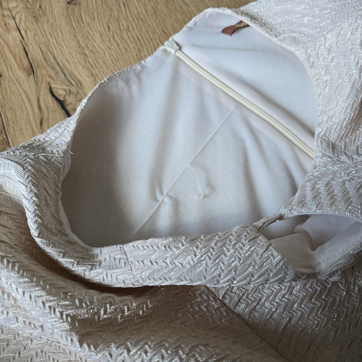 Sukienka wieczorowa 48 46 krótki rękaw plus size
