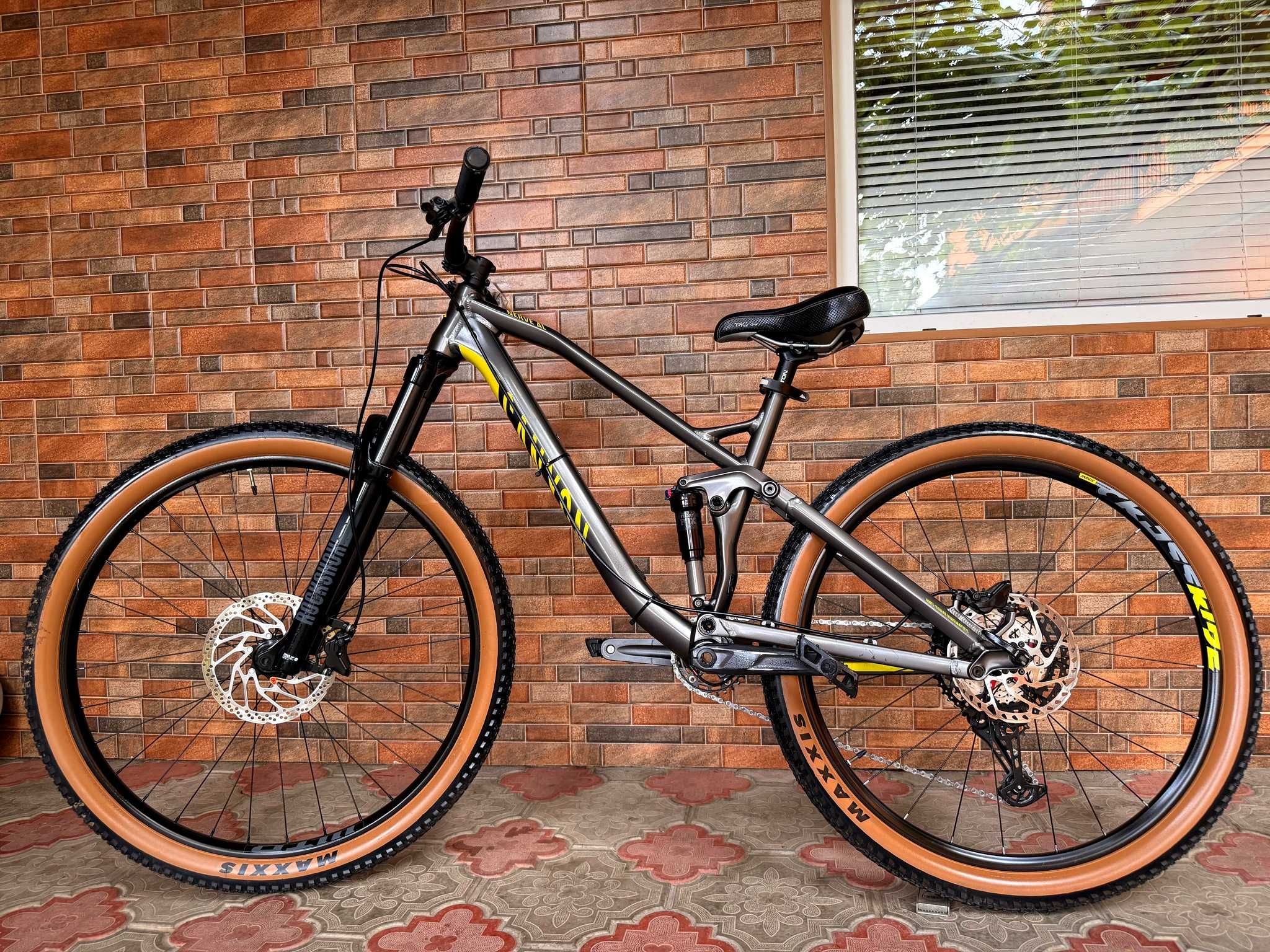 CANYON Nerve 27.5"-29''M-L" Shimano DEORE 1x12, FOX 130 mm GERMANY