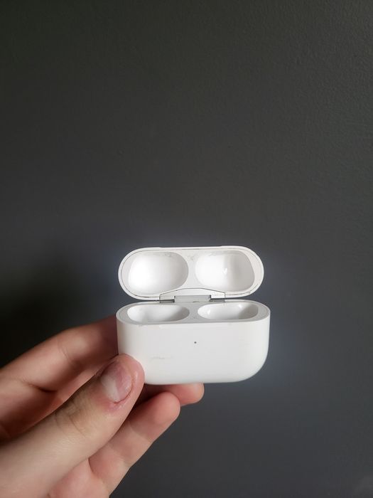 Case/etui ładujące AirPods Pro 1