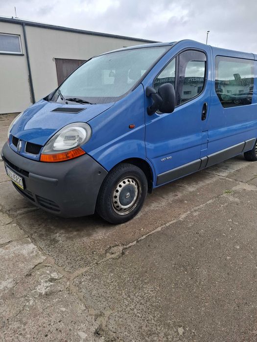 SPRZEDAM auto renault TRAFIC  1.9 DCI