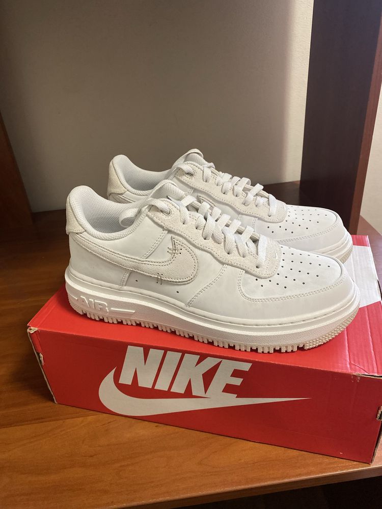 Новые ОРИГИНАЛ оригінал кроссовки кросівки Nike найк Air Force 1 Luxe