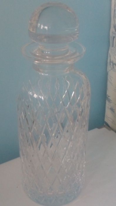 Duas Garrafas de Cristal