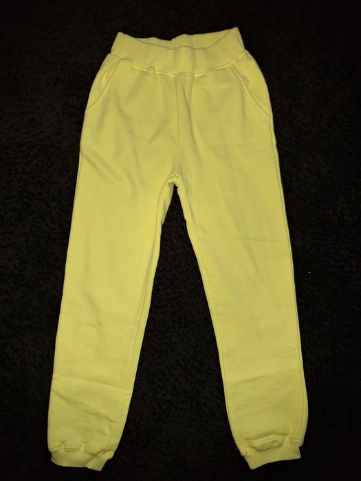 Dres Reserved rozm 152