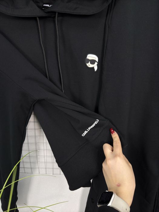 Новий жіночий костюм karl lagerfeld