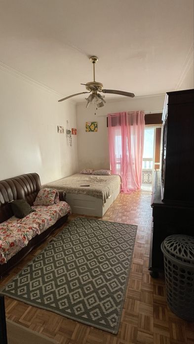 Dois quartos para arrendar entrada imediatamente