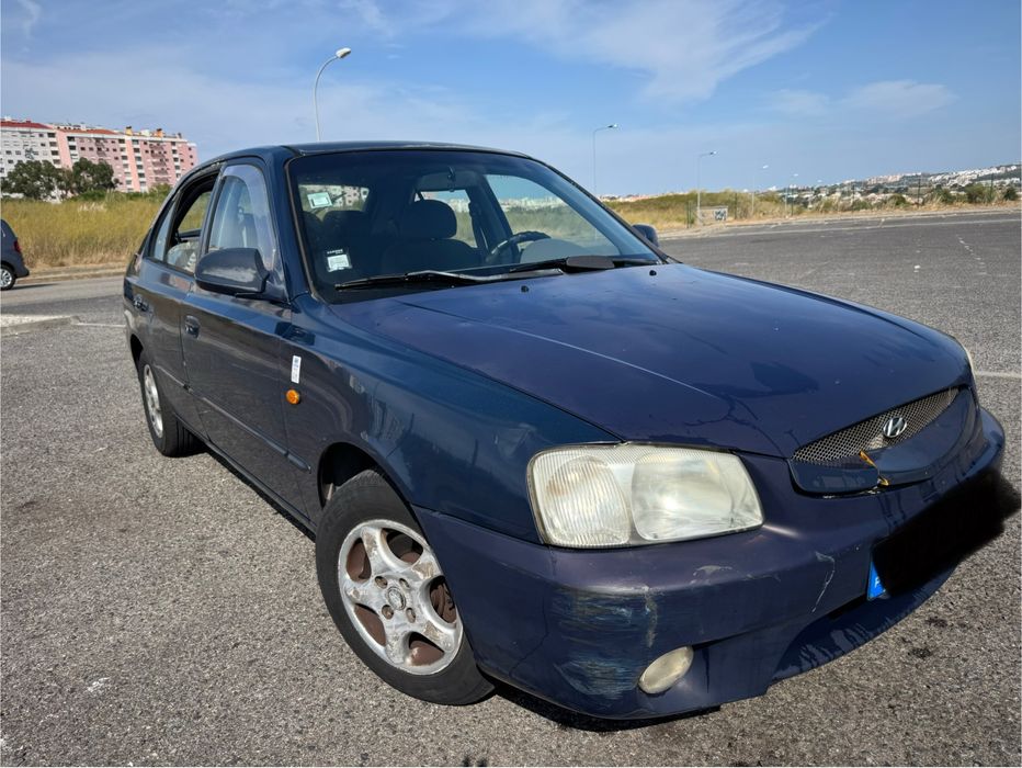 Hynday accent caixa automática