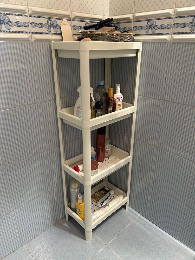 Estante de Casa de Banho IKEA