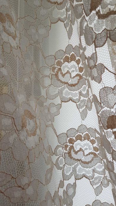 Stare koronkowe firany dla konesera