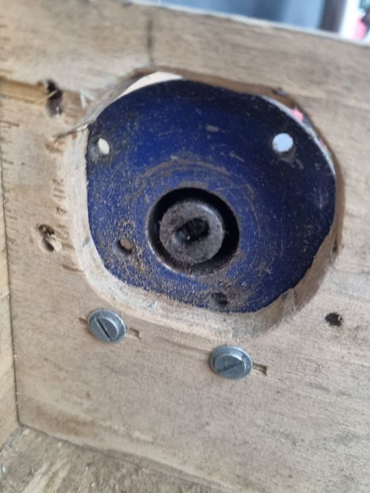 Klucz udarowy Milwaukee M12-18c+ładowarka