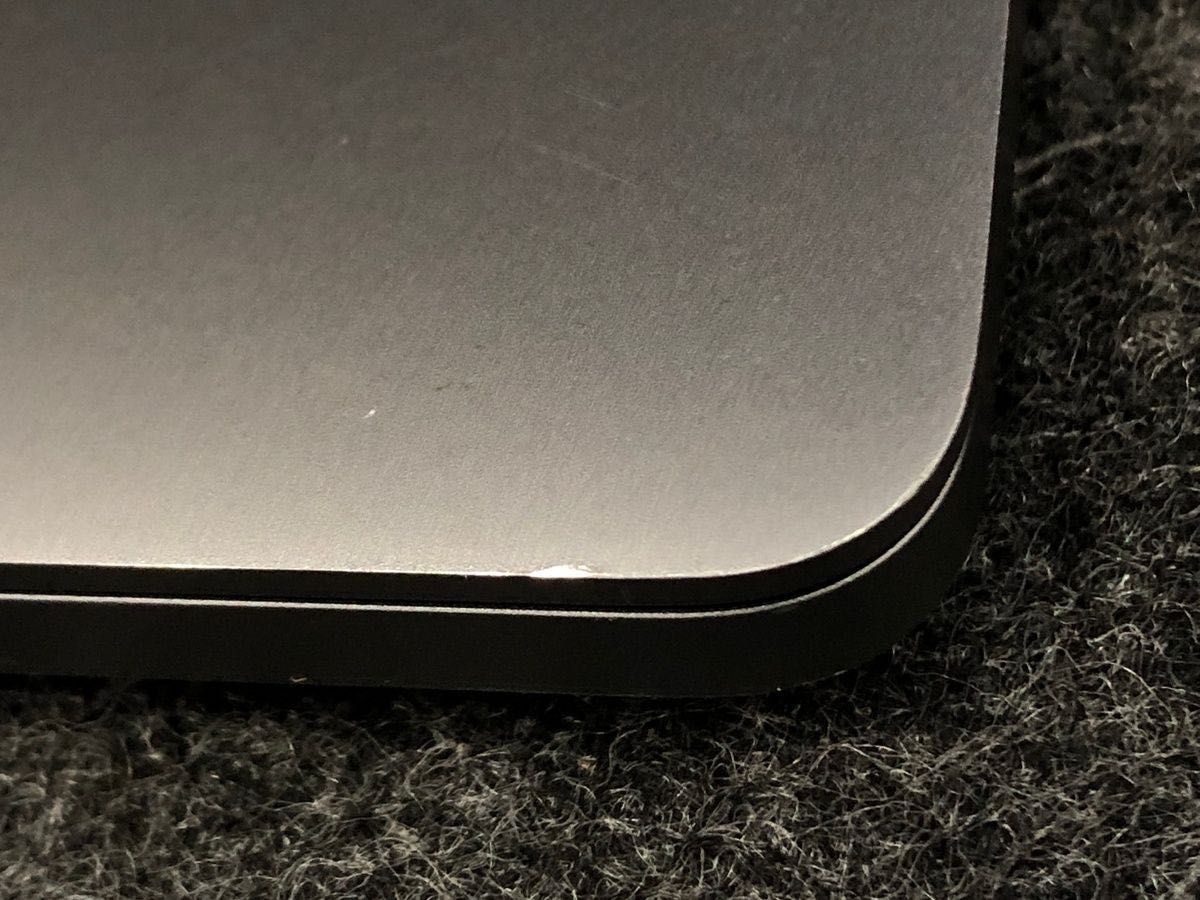Apple MacBook Pro 16" 2019 A2141 i9-9980HK 32GB 1TB SSD