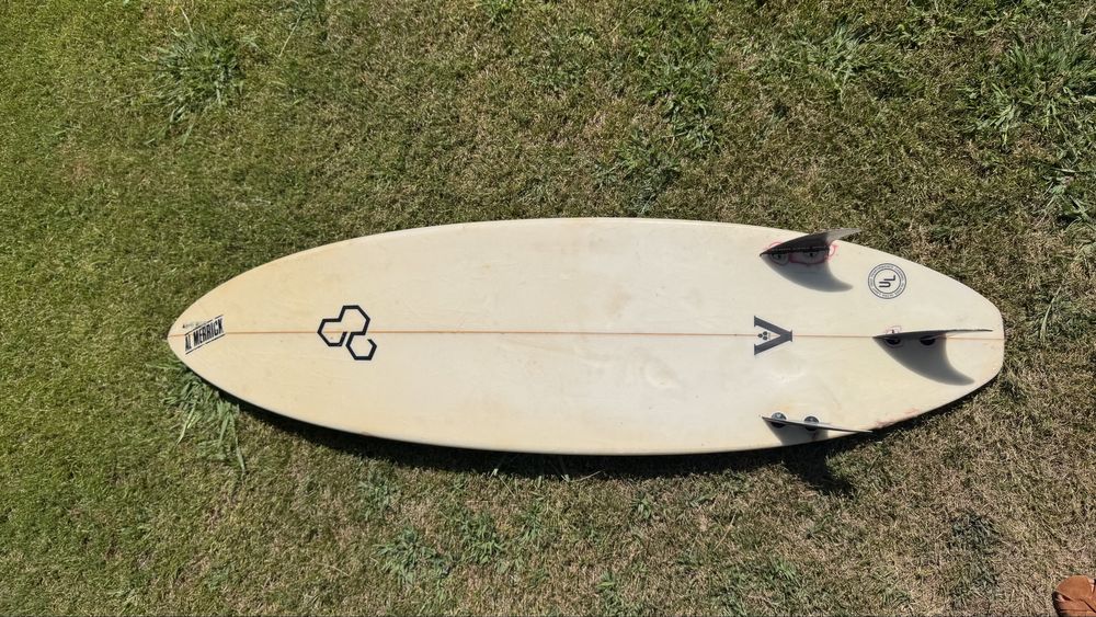 Prancha de Surf Channel Islands 5 – Shortboard