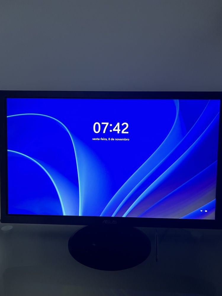 Monitor 21 polegadas Asus