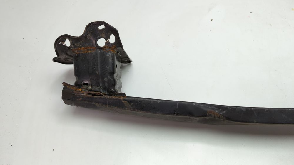 Усилитель переднего бампера для Hyundai Elantra 2021-2023