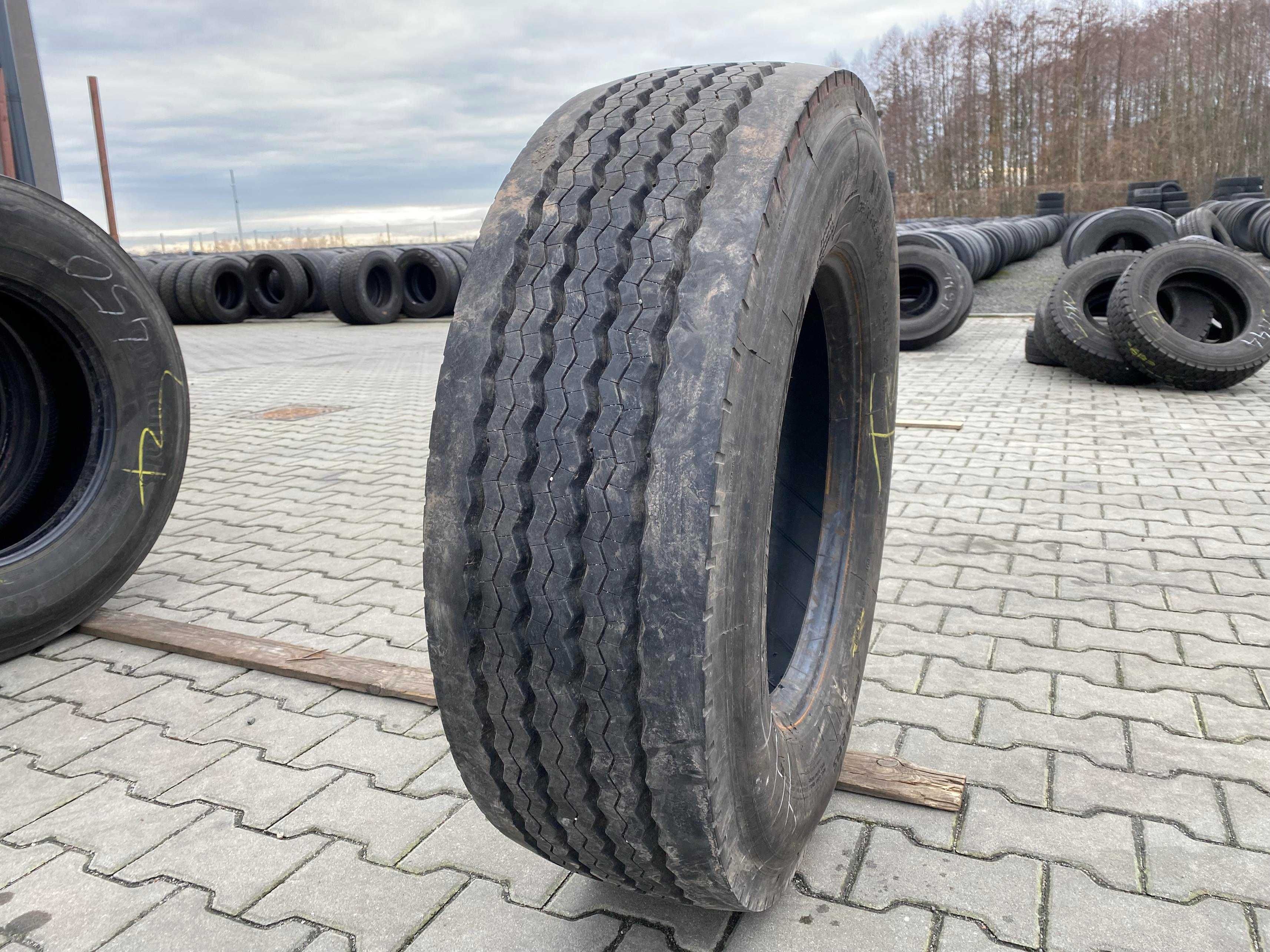 285/70R19.5 Opona MICHELIN XTE2 13-14mm Naczepa XTE 2