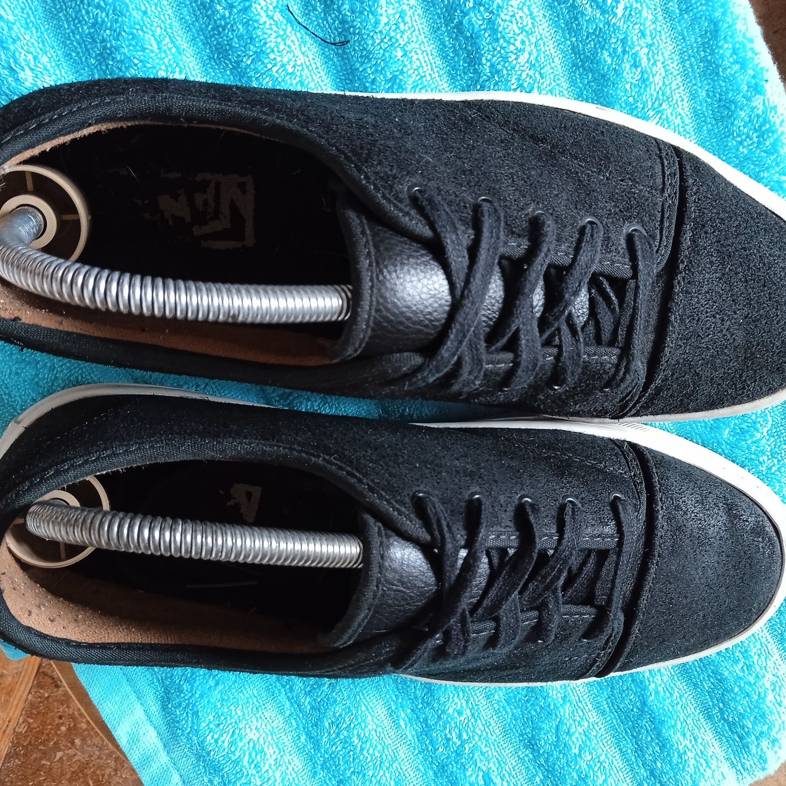 VANS 42 sportowe skóra naturalna