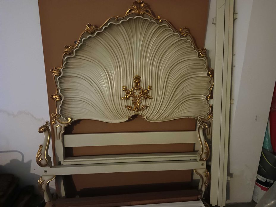 Cama casal madeira maciça lacada