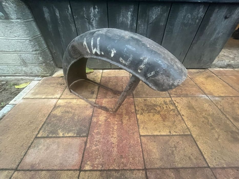 sprzedam przedni błotnik do wsk B3