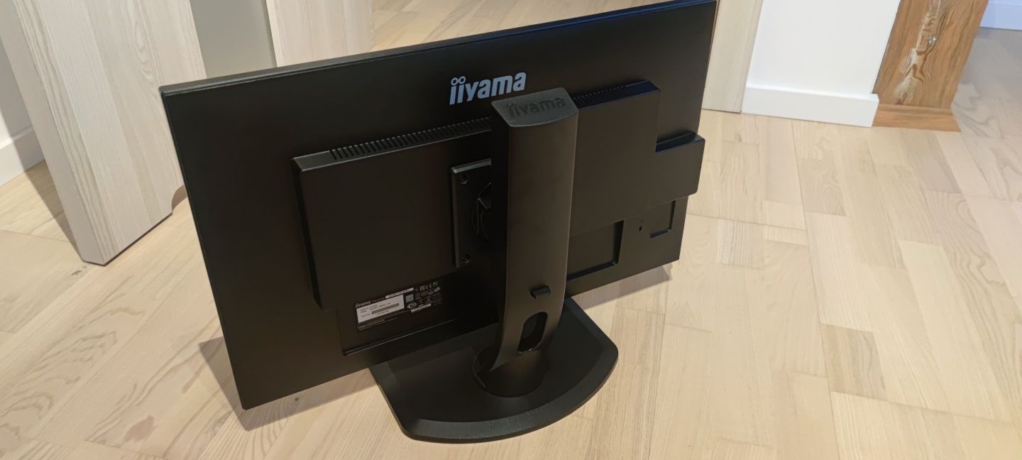 Monitor IIyama XUB2792QSU stan idealny używany