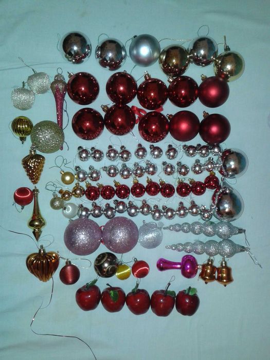 Lampki bombki choinkowe dekoracje świąteczne bożonarodzeniowe