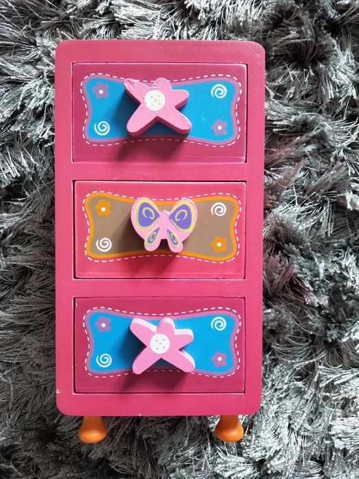 Szkatułka na biżuterię