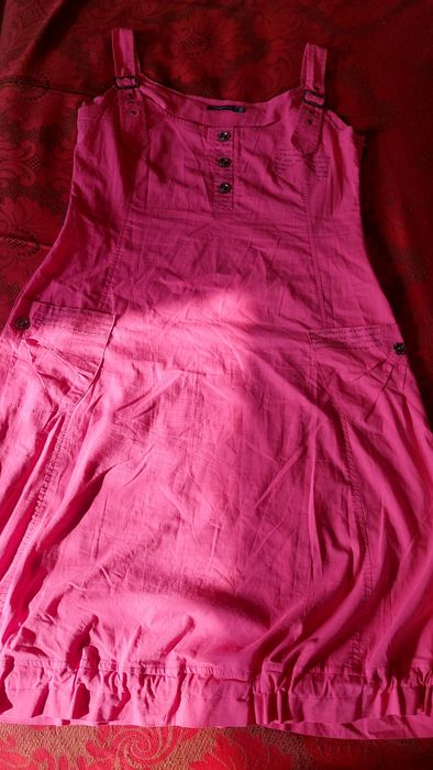 Продам сарафан новий