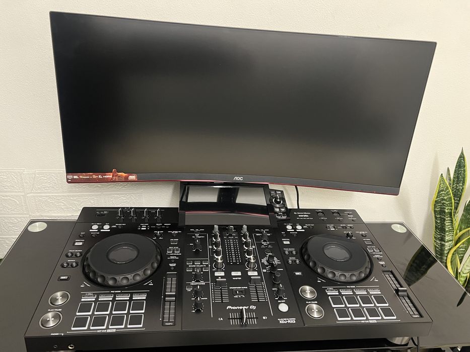 Pioneer XDJ RX3  nova com fatura e garantia