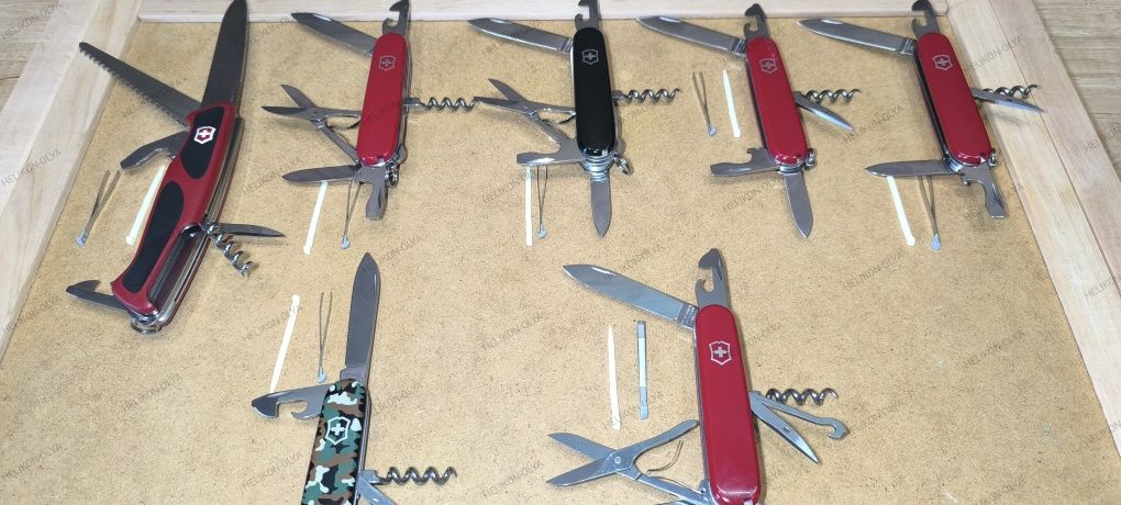 VICTORINOX брелок-ніж подарунковий edc мультитул колекція Швейцарія