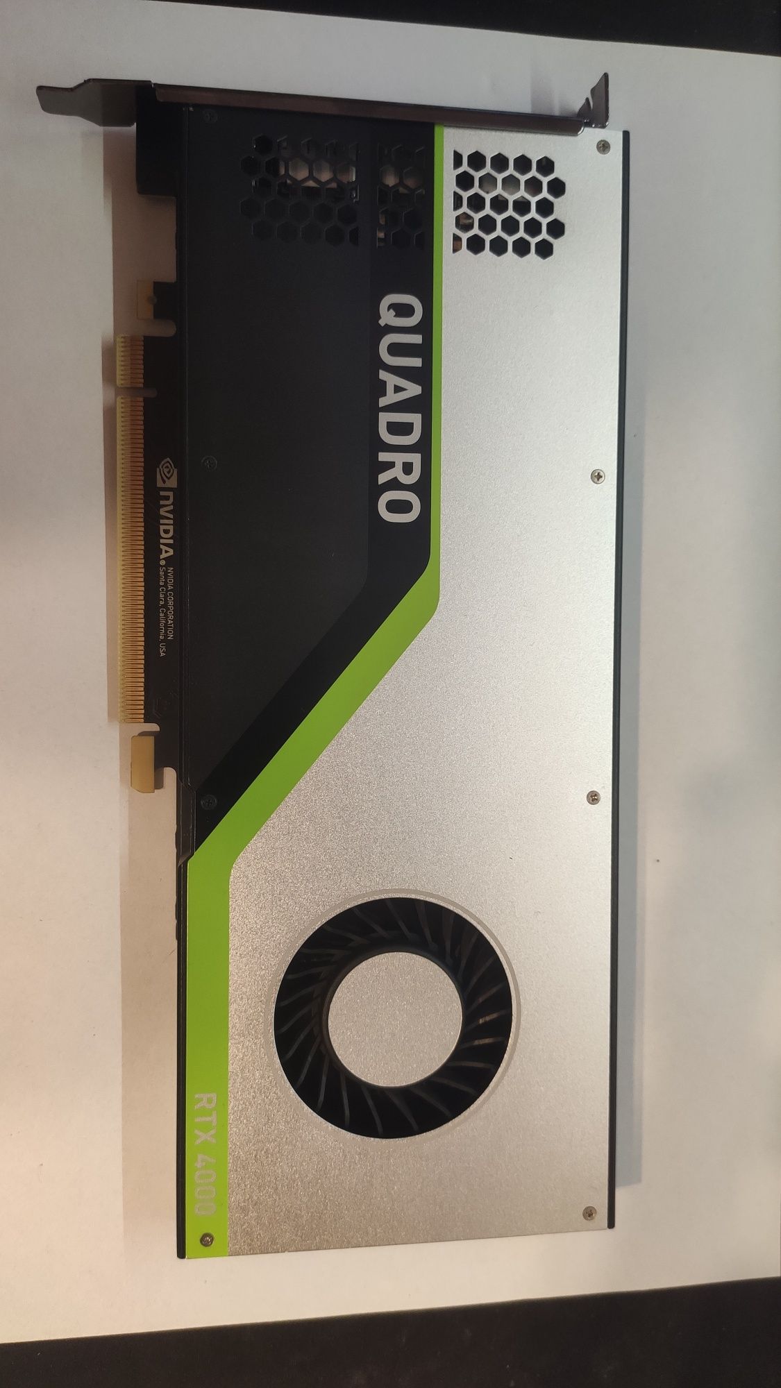 Karta graficzna Nvidia RTX Quadro 4000