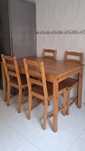 Mesa Ikea com 4 cadeiras