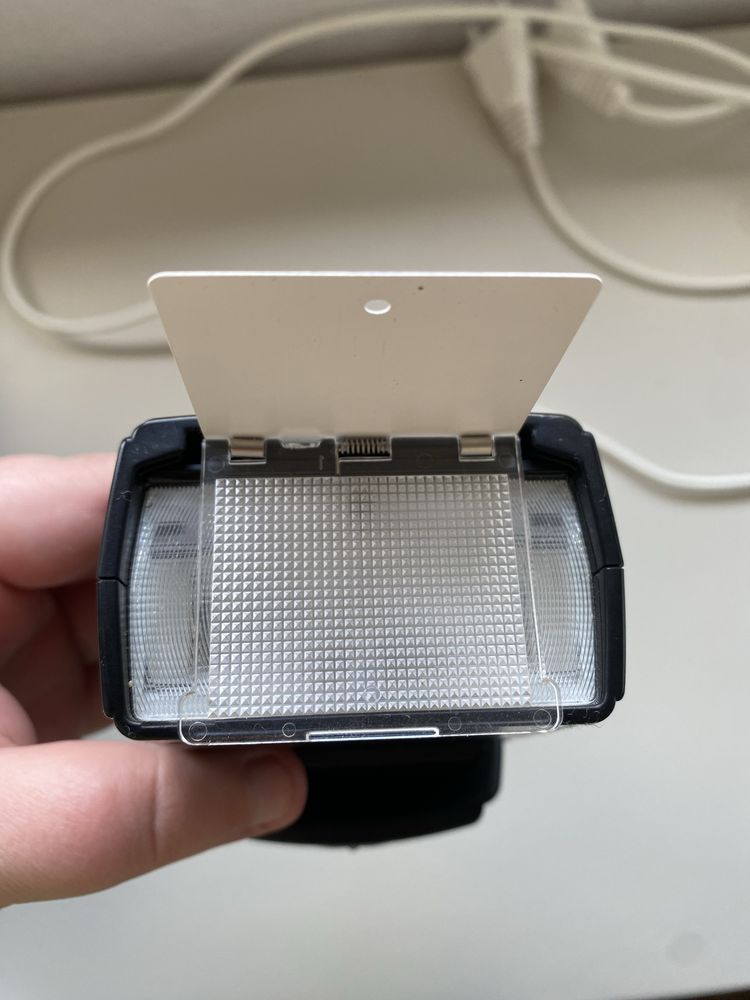 Nissin speedlite Di466