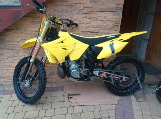 Suzuki RMZ 250 cross