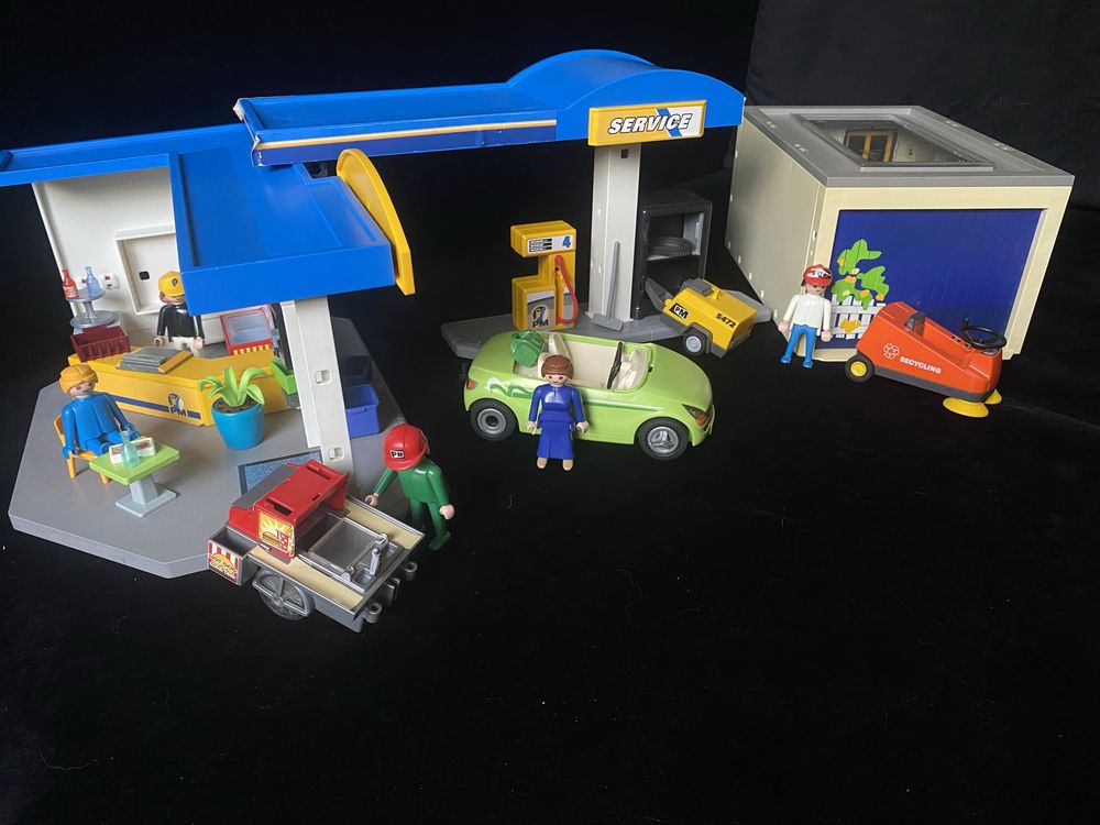 Playmobil 70201, 4318 stacja benzynowa z garażem + auto i wyposażenie