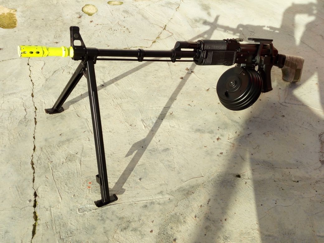 LR300 RPK  L96 Airsoft