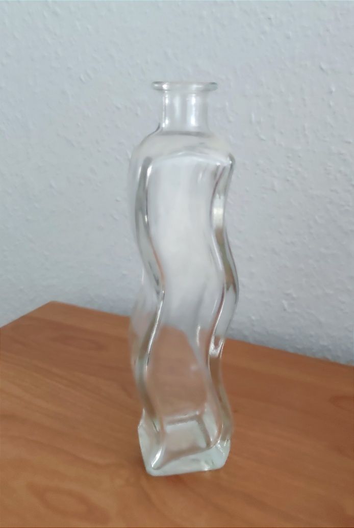 Ozdobna butelka wazon