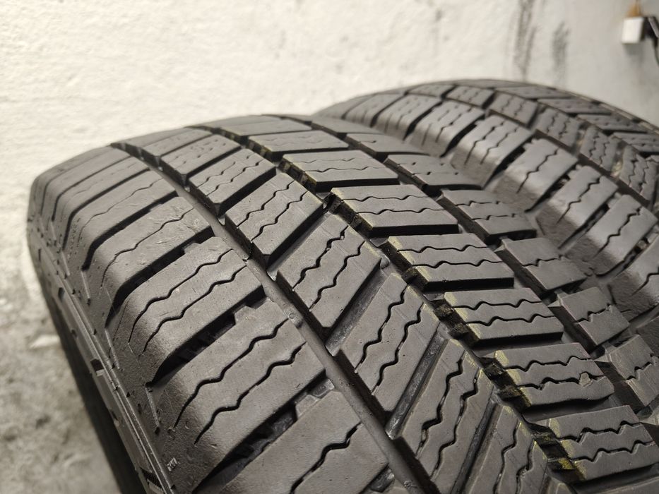 2X 215/65R16C 109/107T Continental Vancontact A/S Ultra 9mm 2024