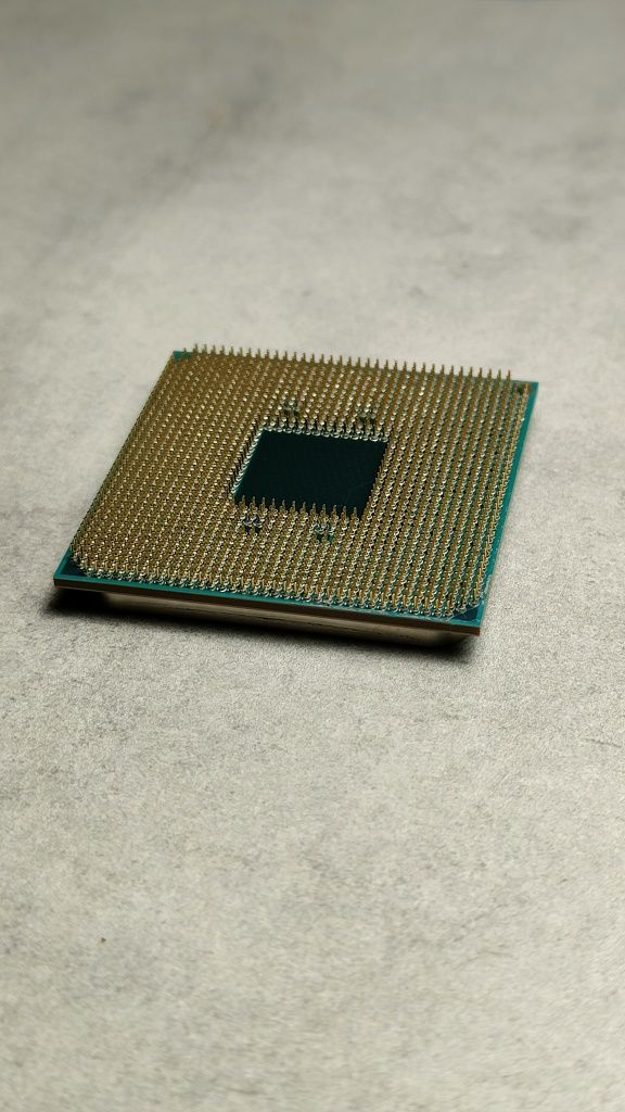 Procesor AMD Ryzen 5 1600AF (2600)