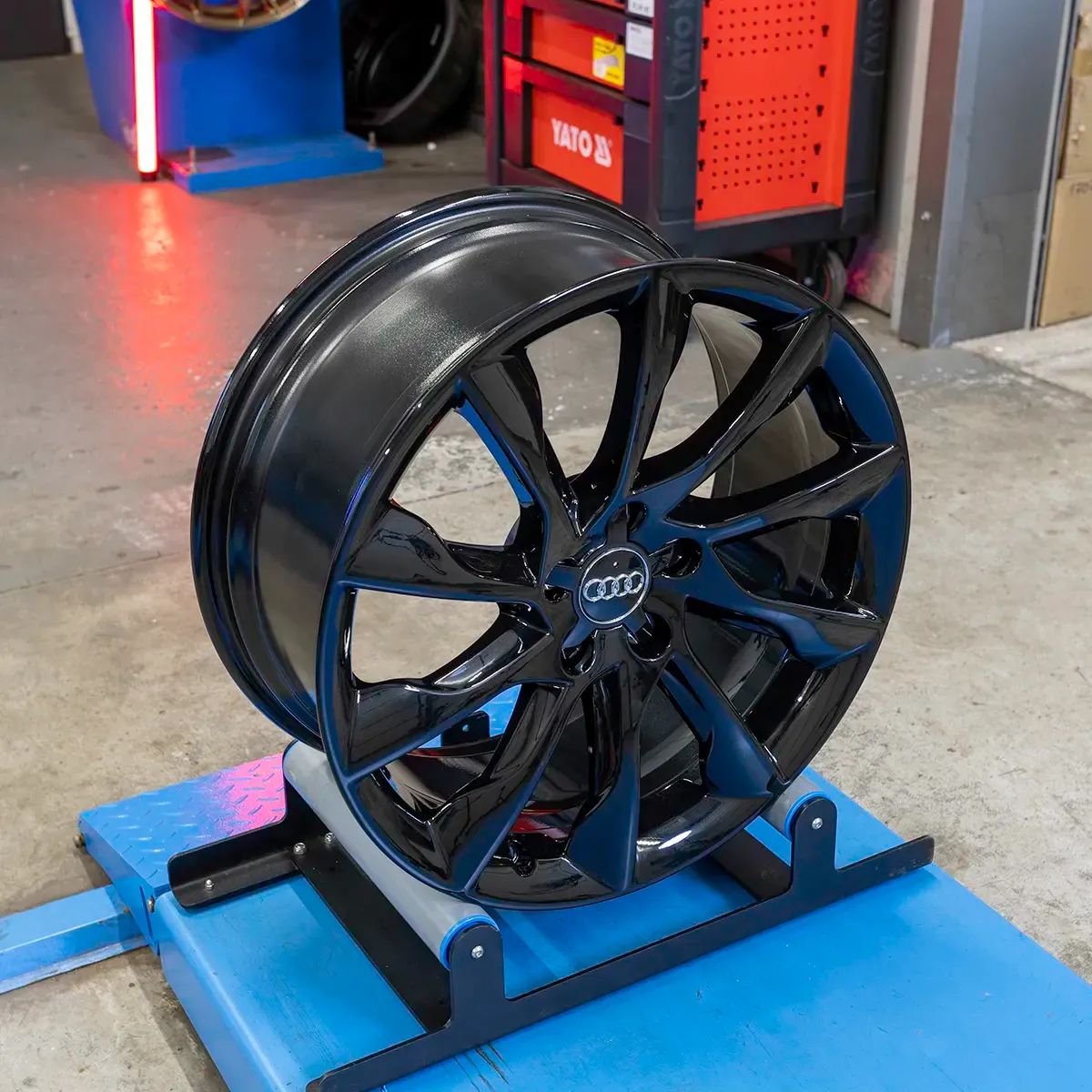 Oryginalne Felgi Audi 19 A4 A5 A6 A7 A8 Q3 Q5 Q7